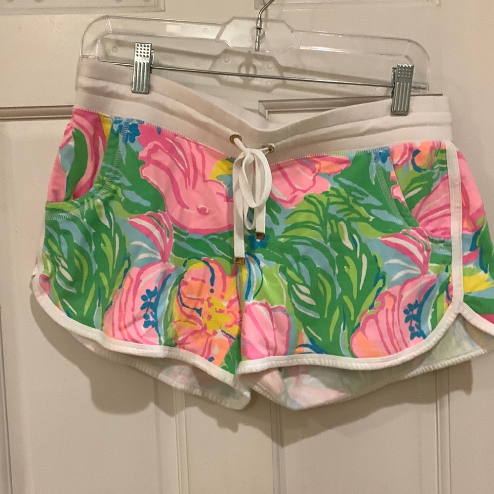Lilly Pulitzer Shorts  Medium GUC